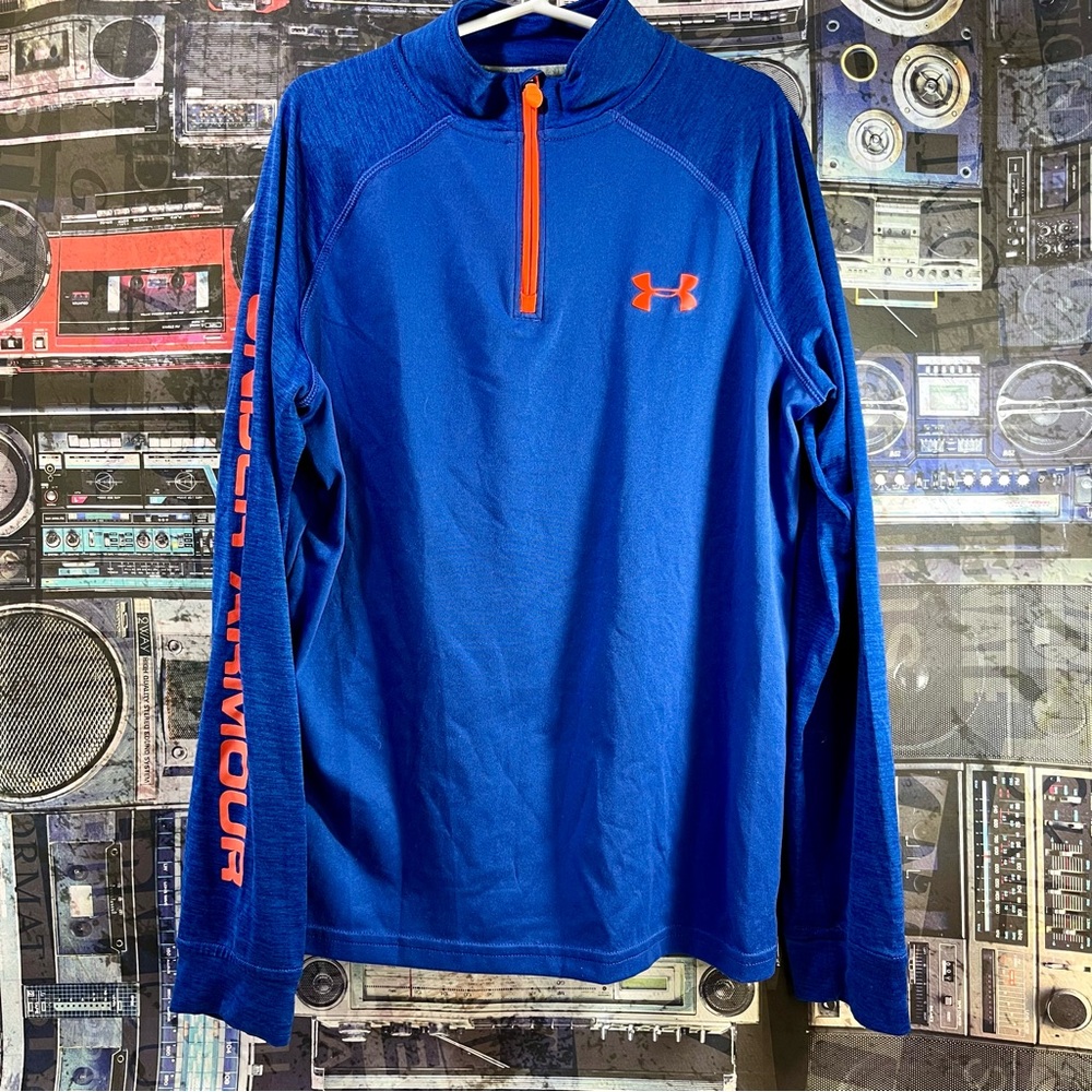 Under Armour Long Sleeve Heat Gear Size Youth Medium